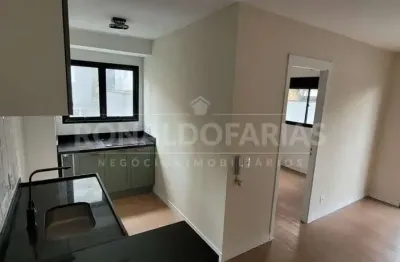 Apartamento a venda com 02 dormitorios na regaio do campo belo