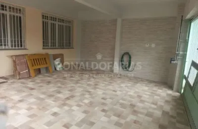 Sobrado à venda  no rio bonito com 2 dormitórios  2 vagas