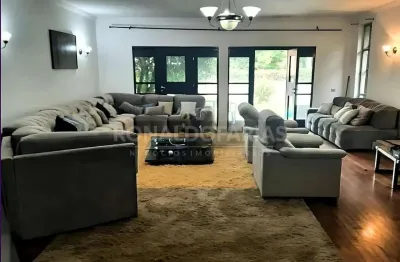 Casa à venda no bairro de interlagos bolsão com 3 dormitórios 3 suítes e 4 vagas de garagem