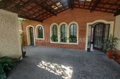Sobrado a venda com 217 m² ,03 dormitorios na regiao de interlagos