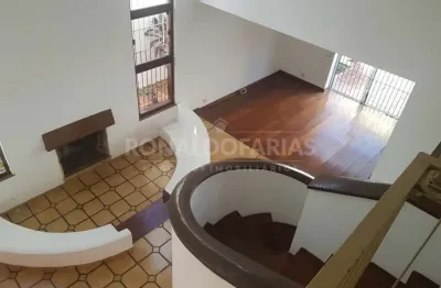 Casa à venda no bolsao de interlagos com 3 dormitórios 1 suíte e 2 vagas de garagem