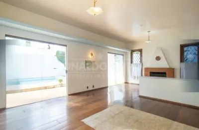 Casa a venda em interlagos com 3 dormitórios 1 suíte 3 vagas de garagem