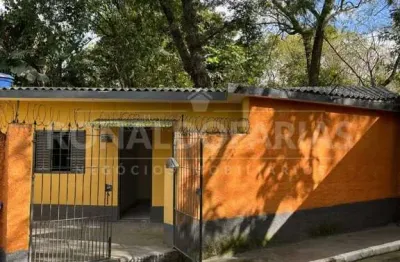Casa térrea para alugar no jardim suzana, 1 dormitorio, sala cozinha