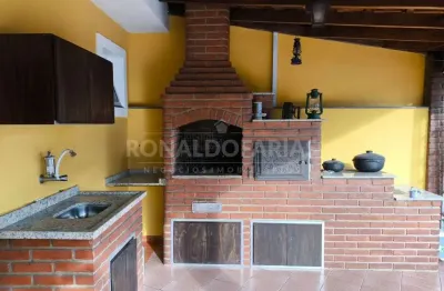 Sobrado a venda 3 dormitórios 1 suíte 2 vagas  no rio bonito