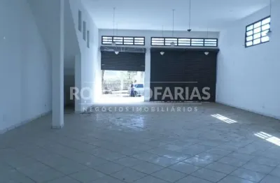 Prédio comercial para locação no centro da cidade dutra 310 m²