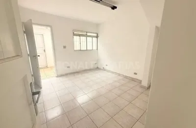 Sobrado comercial para locação em interlagos com 3 salas 2 banheiros e 1 vaga