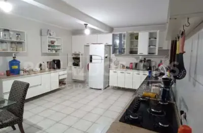 Casa a venda 3 dormitórios 1 suíte 2 vagas perto da estação primavera