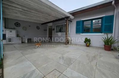 Casa térrea à venda em jardim satélite 3 dormitórios 4 vagas de garagem