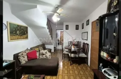 Sobrado a venda no parque das arvores ,2 dormitorioas  4 vagas