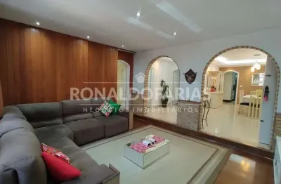 Casa com 3 quartos à venda na Rua Maria Pereira da Conceição, --, Interlagos, São Paulo