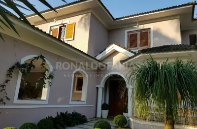 Casa a venda no bairro de interlagos com 5 dormitórios suítes 6 vagas de garagem
