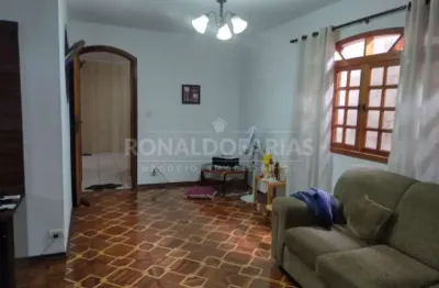 Sobrado à venda no jardim primavera com 3 dormitórios e 3 vagas de garagem