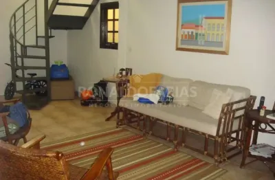 Casa à venda em cidade dutra com 3 dormitórios 1 suíte e 2 vagas de garagem