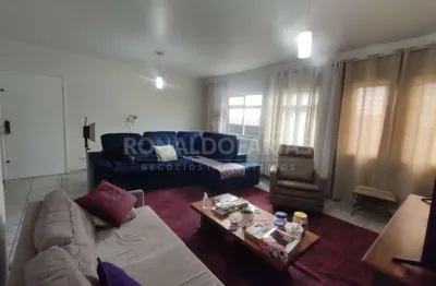 Casa a venda no embu guaçu com 4 dormitórios 2 suítes  aceita financiamento e 10 vagas de garagem