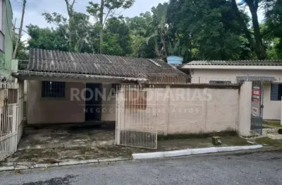Casa térrea de 2 quartos 150 m terreno bairro de interlagos jardim suzana otimo para investidor