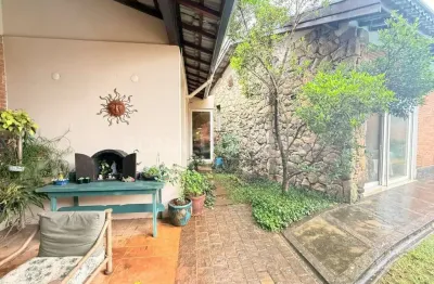 Casa à venda no bolsão de interlagos com 4 dormitórios  4 vagas de garagem