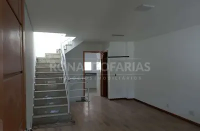 Sobrado venda 3 dormitórios 2 vagas na regiao do campo  campo grande  ( proximo a smart fit)
