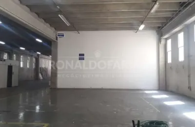 Galpão de 2.000m² para locação na jurubatuba / interlagos!