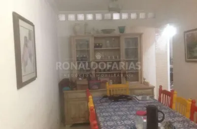 Excelente Sobrado na Chácara Santo Antonio para venda; Residencial ou Comercial; Ótima localização.