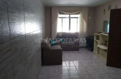 Sobrado a venda na vila natal com 5 dormitórios e 1 suíte