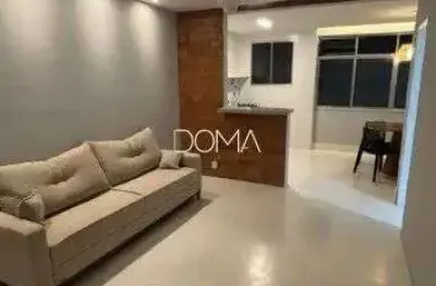 Apartamento todo reformado no centro de cabo frio, pertinho da praia do forte!