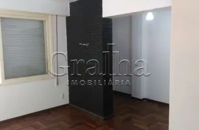 Apartamento com 1 quarto à venda na rua doutor flores, 461, centro histórico, porto alegre por r$ 205.000