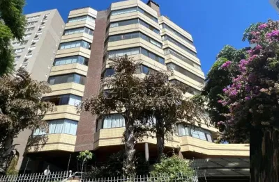 Apartamento com 3 quartos à venda na rua liberdade, 433, rio branco, porto alegre por r$ 2.200.000