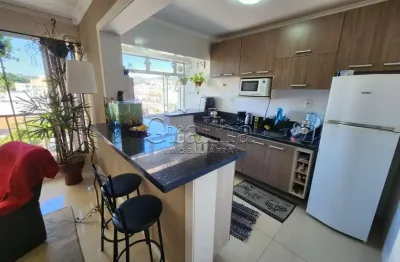 Apartamento com 2 quartos à venda na avenida bento gonçalves, 2134, partenon, porto alegre por r$ 300.000