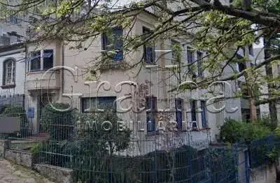 Casa com 3 quartos à venda na avenida taquara, 20, petrópolis, porto alegre por r$ 1.300.000