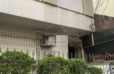 Apartamento com 2 quartos à venda na rua liberdade, 204, rio branco, porto alegre por r$ 300.000
