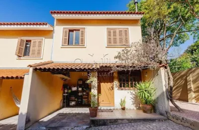 Casa em condomínio fechado com 3 quartos à venda na rua humberto de campos, 601, partenon, porto alegre por r$ 397.000