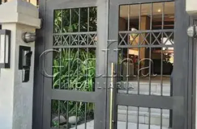 Apartamento com 2 quartos à venda na rua artur rocha, 67, auxiliadora, porto alegre por r$ 904.000