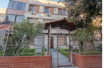 Apartamento com 2 quartos à venda na rua santana, 992, santana, porto alegre por r$ 290.000
