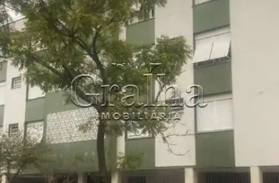 Apartamento com 2 quartos à venda na rua domingos crescêncio, 437, santana, porto alegre por r$ 260.000