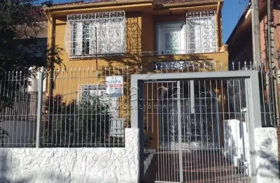 Casa com 3 quartos à venda na rua gomes jardim, 610, santana, porto alegre por r$ 850.000