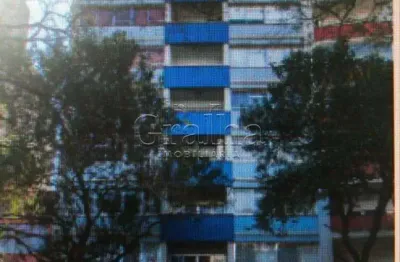 Apartamento com 3 quartos à venda na rua duque de caxias, 1478, centro histórico, porto alegre por r$ 650.000