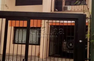 Casa com 3 quartos à venda na avenida lavras, 530, petrópolis, porto alegre por r$ 1.200.000
