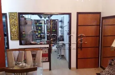 Apartamento com 2 quartos à venda na rua ramiro barcelos, 488, floresta, porto alegre por r$ 380.000