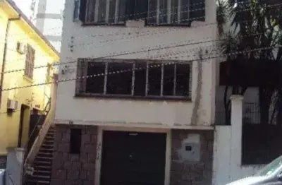 Casa com 3 quartos à venda na rua pinheiro machado, 54, independência, porto alegre por r$ 1.500.000