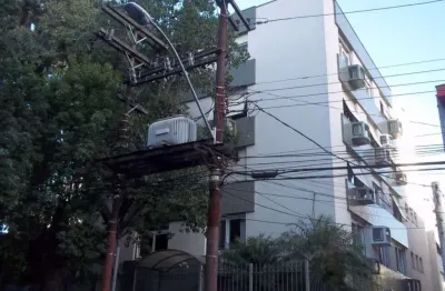 Apartamento com 3 quartos à venda na rua marquês do pombal, 1063, moinhos de vento, porto alegre por r$ 911.000