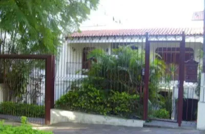 Casa com 4 quartos à venda na rua coronel camisão, 144, higienópolis, porto alegre por r$ 1.474.000