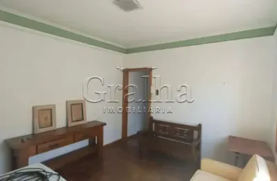 Apartamento com 2 quartos à venda na da praça garibaldi, 74, cidade baixa, porto alegre por r$ 315.000