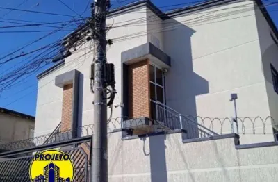 Casa em condomínio próximo ao metrô parada inglesa!!!