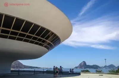 Residência com piscina sauna em rua central de são francisco