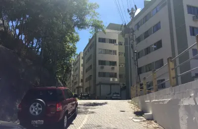 Apartamento com 2 quartos para alugar na Estrada da Paciência, 3355, Maria Paula, São Gonçalo