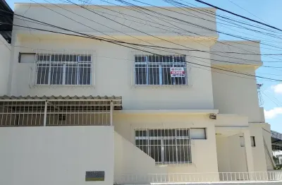 Prédio com 6 salas à venda na Rua Doutor Getúlio Vargas, 845, Barro Vermelho, São Gonçalo