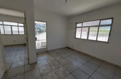 Casa com 4 quartos à venda na Rua Doutor Getúlio Vargas, 845, Barro Vermelho, São Gonçalo