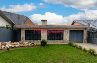 Casa com 3 quartos à venda na rua hipólito da costa, 3002, xaxim, curitiba, 288 m2 por r$ 1.800.000