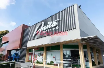 Loja comercial para locação em Curitiba-PR, no bairro São Lourenço: 1 sala, 1 banheiro, 50m² de área. Venha conferir!