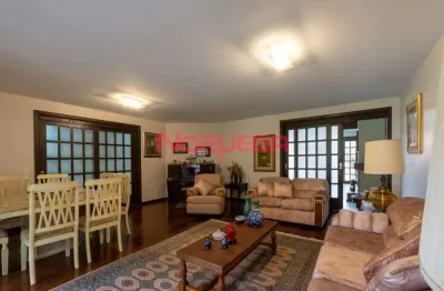 Casa com 4 dormitórios à venda no bairro bom retiro em curitiba